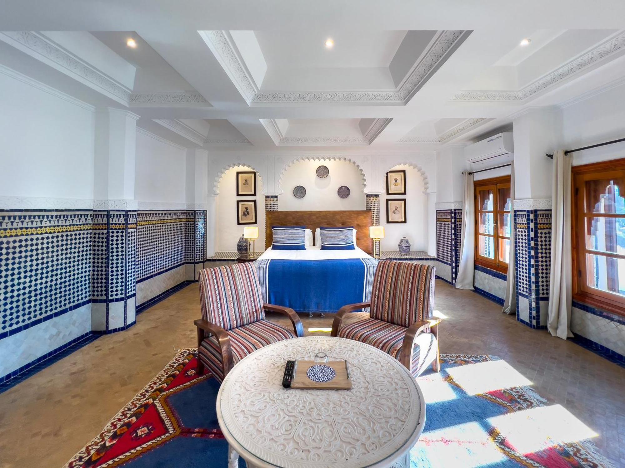 Riad Tanja By Chef Moha Tanger Buitenkant foto